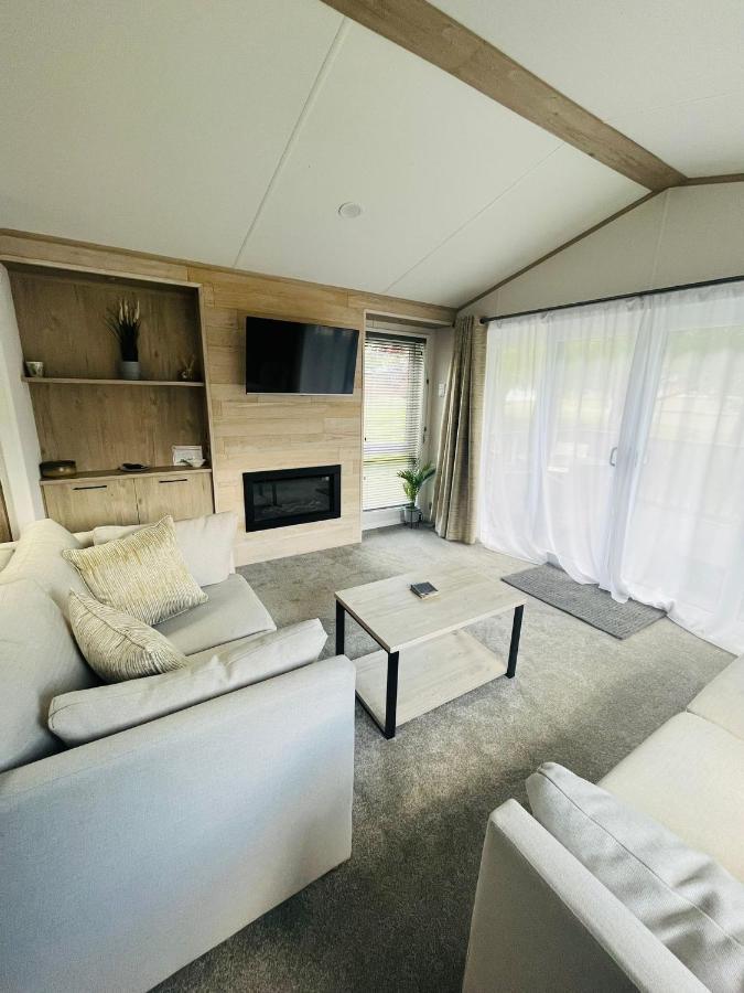 Fir Tree Lodge With Hot Tub York Ngoại thất bức ảnh