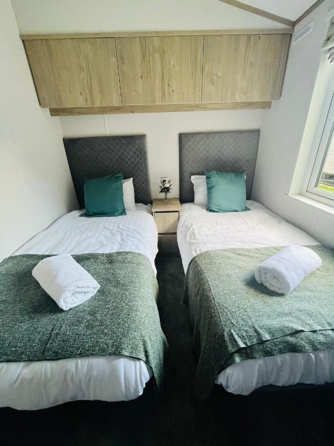Fir Tree Lodge With Hot Tub York Ngoại thất bức ảnh